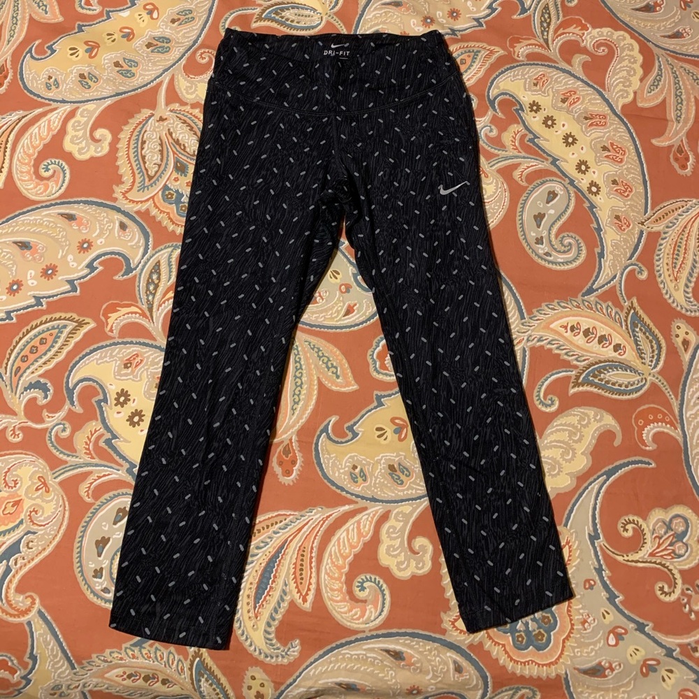5/8th Nike Running Legging Capri in XS